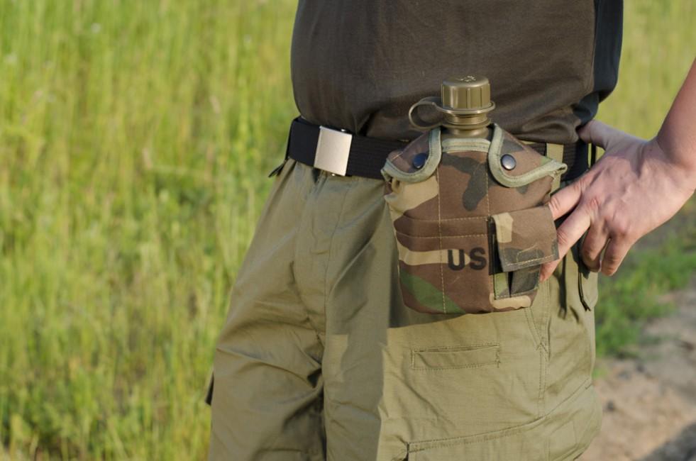 Mil-Tec poľná fľaša US 1l s ALU miskoou, woodland