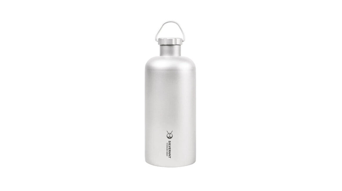 Silverant Titánová fľaša s pútkom na viečku 400 ml