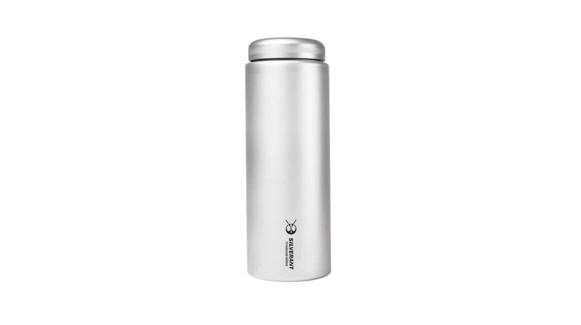 Silverant Titánová fľaša s plochým viečkom 600 ml