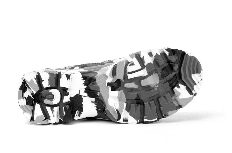 Double Red B&W Camodresscode Red Desert Shoes
