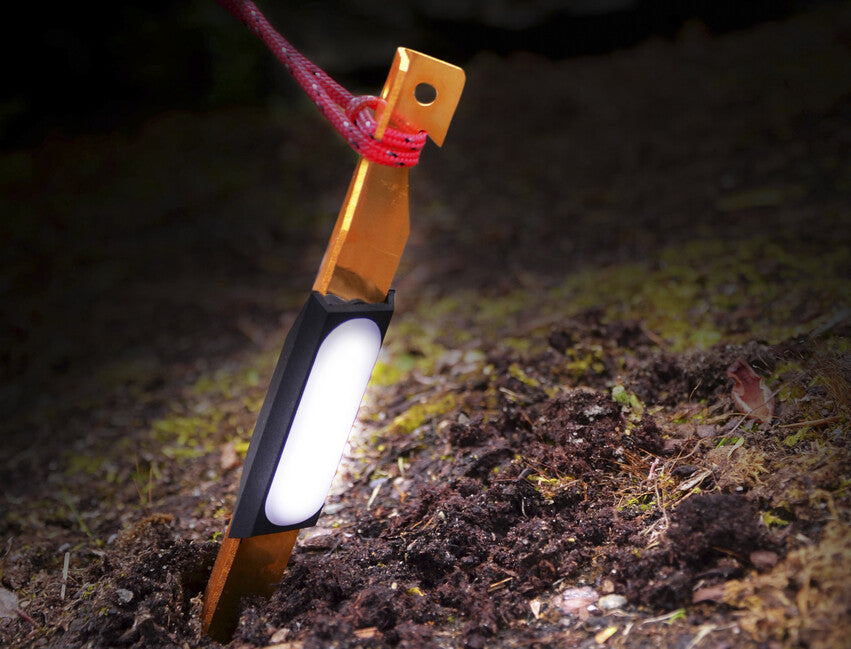 UCO Tent Pegs with LED 23 cm 4 pcs