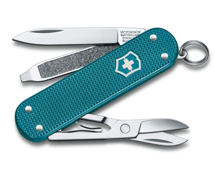 Victorinox Classic Colors Alox Wild Jungle Multitool, Turquoise, 5 Functions Knife, 58mm