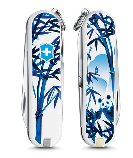 Victorinox Classic LE 2017 The Giant Panda Pocket Knife