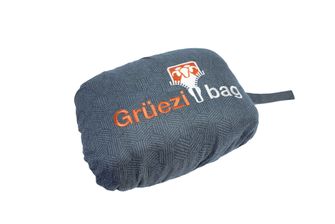 Grüezi-Bag feater a heated sleeping bag with USB blue interface
