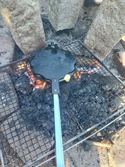 Origin Outdoors Cast iron waffle